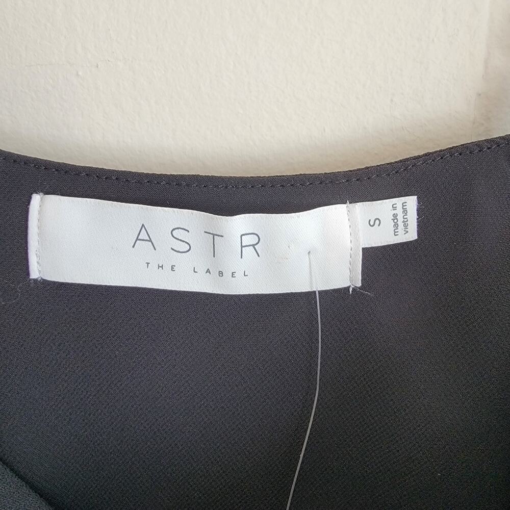 ASTR Black Cowl Neck High Leg Bodysuit - Picture 3 of 3